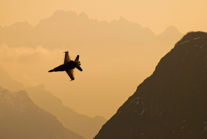 100_Axalp_FA-18C Hornet.jpg